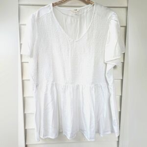 White Short Sleeve Top Puckered Free Flow Size 1X